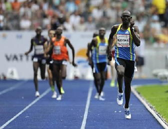 David Rudisha speeds to a new world record